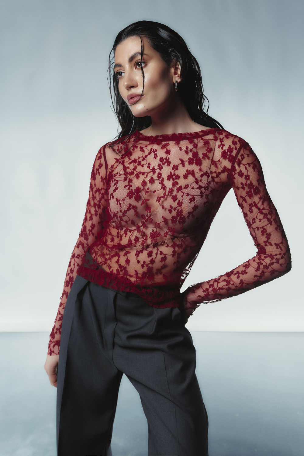 Червоний мереживний лонгслів