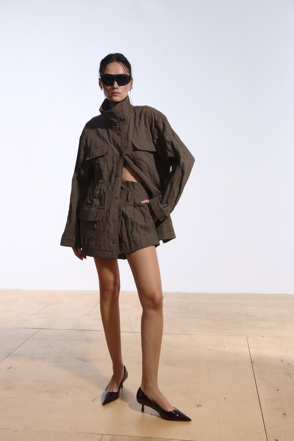 Parka, braun-grau mit Knittereffekt
