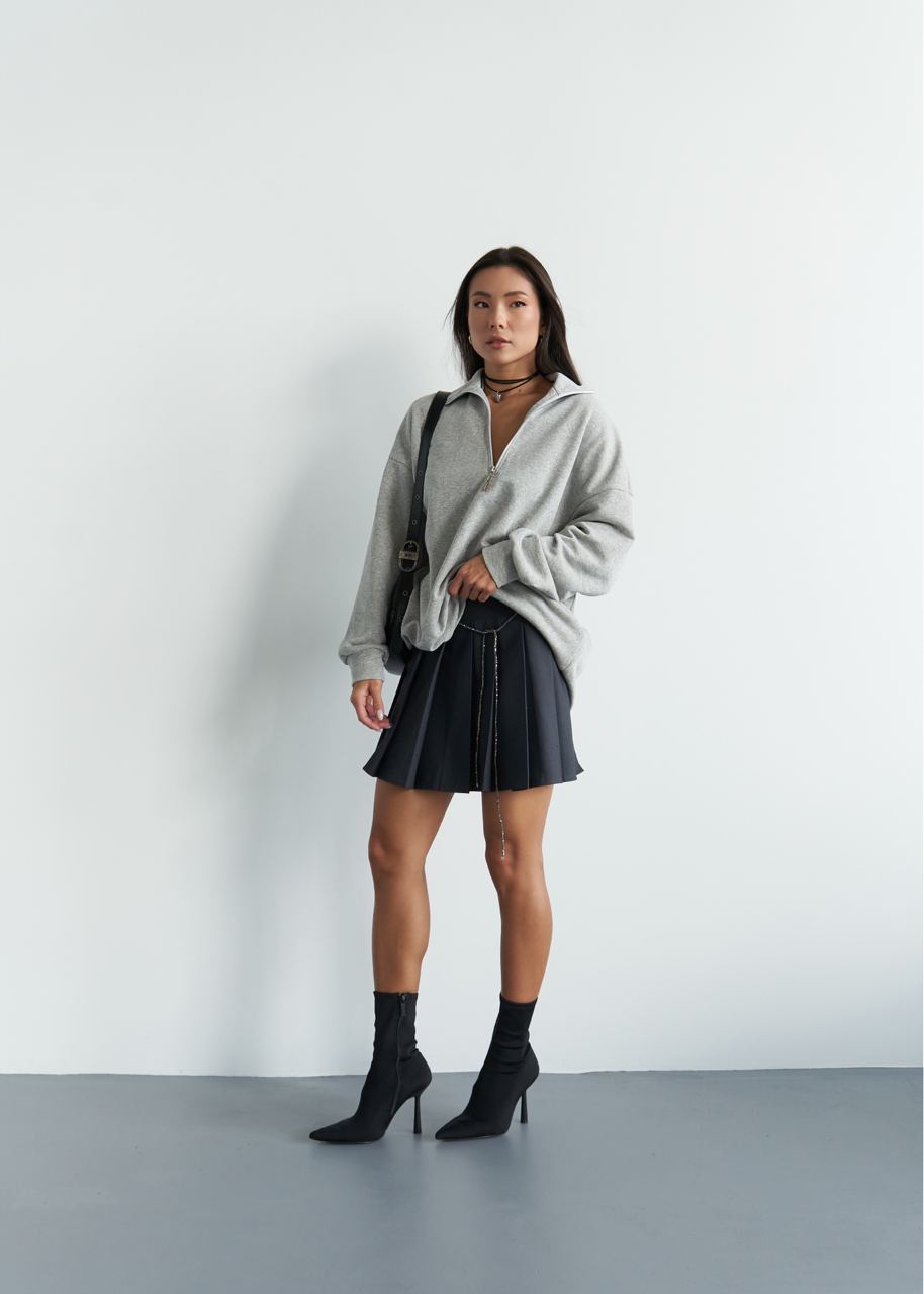 Стильне жіноче худі двунитка з люрексом, тренди 2025 для повсякденного стилю жінок.