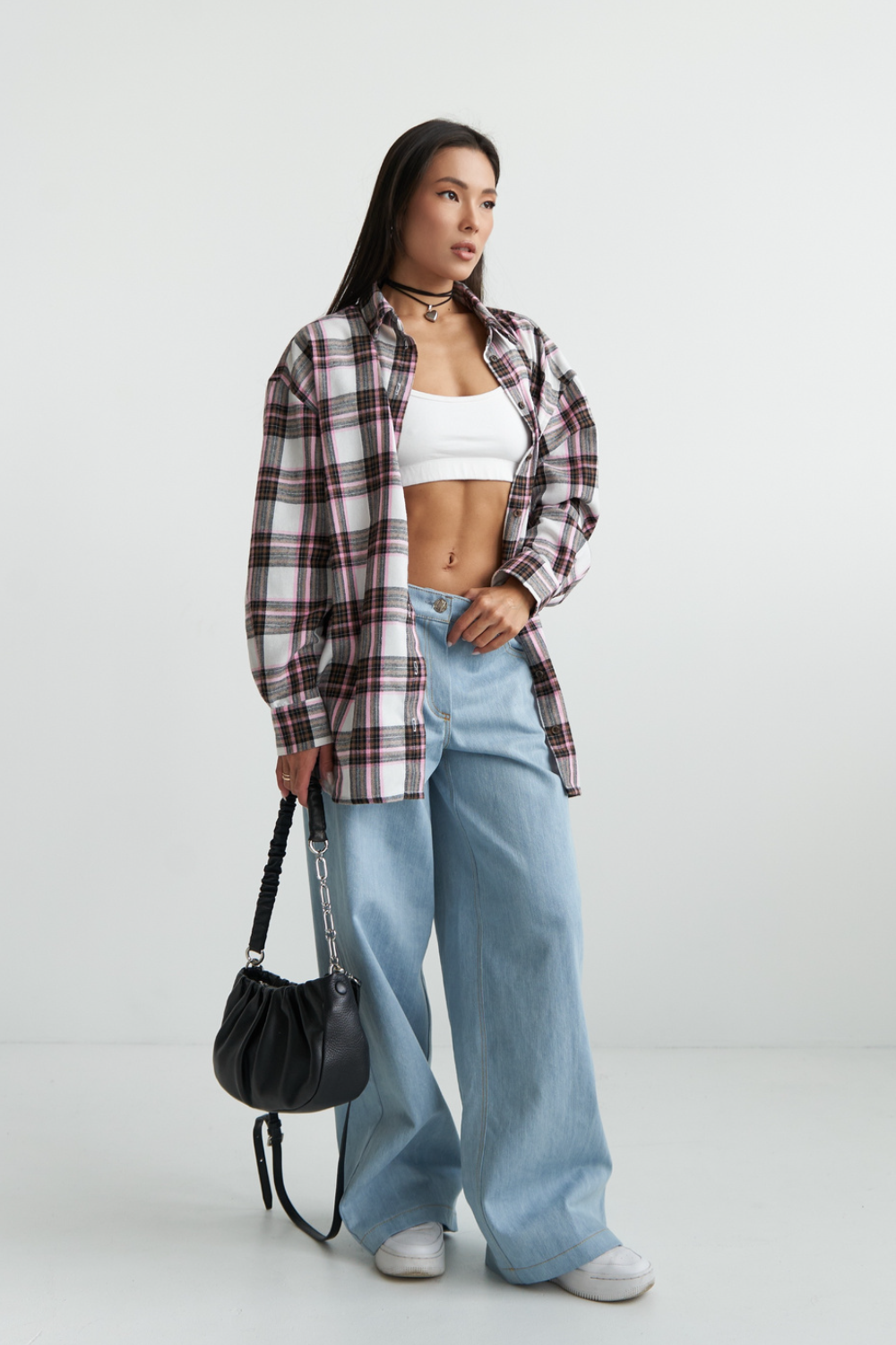 Jeans - pipes are blue