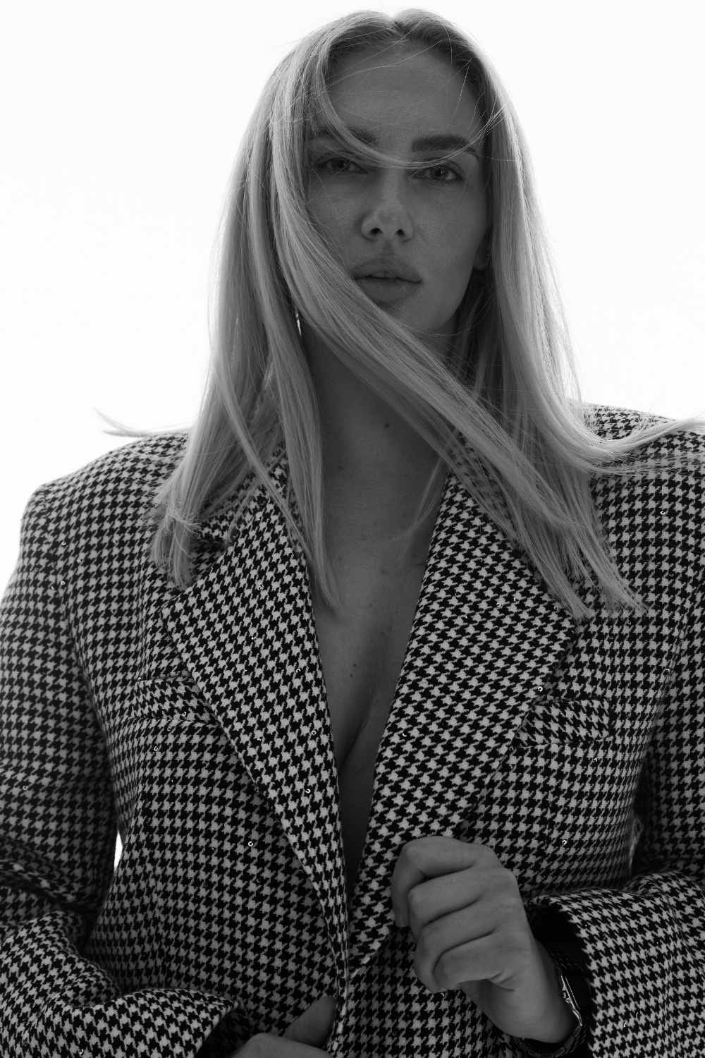 Jacket with sequins
