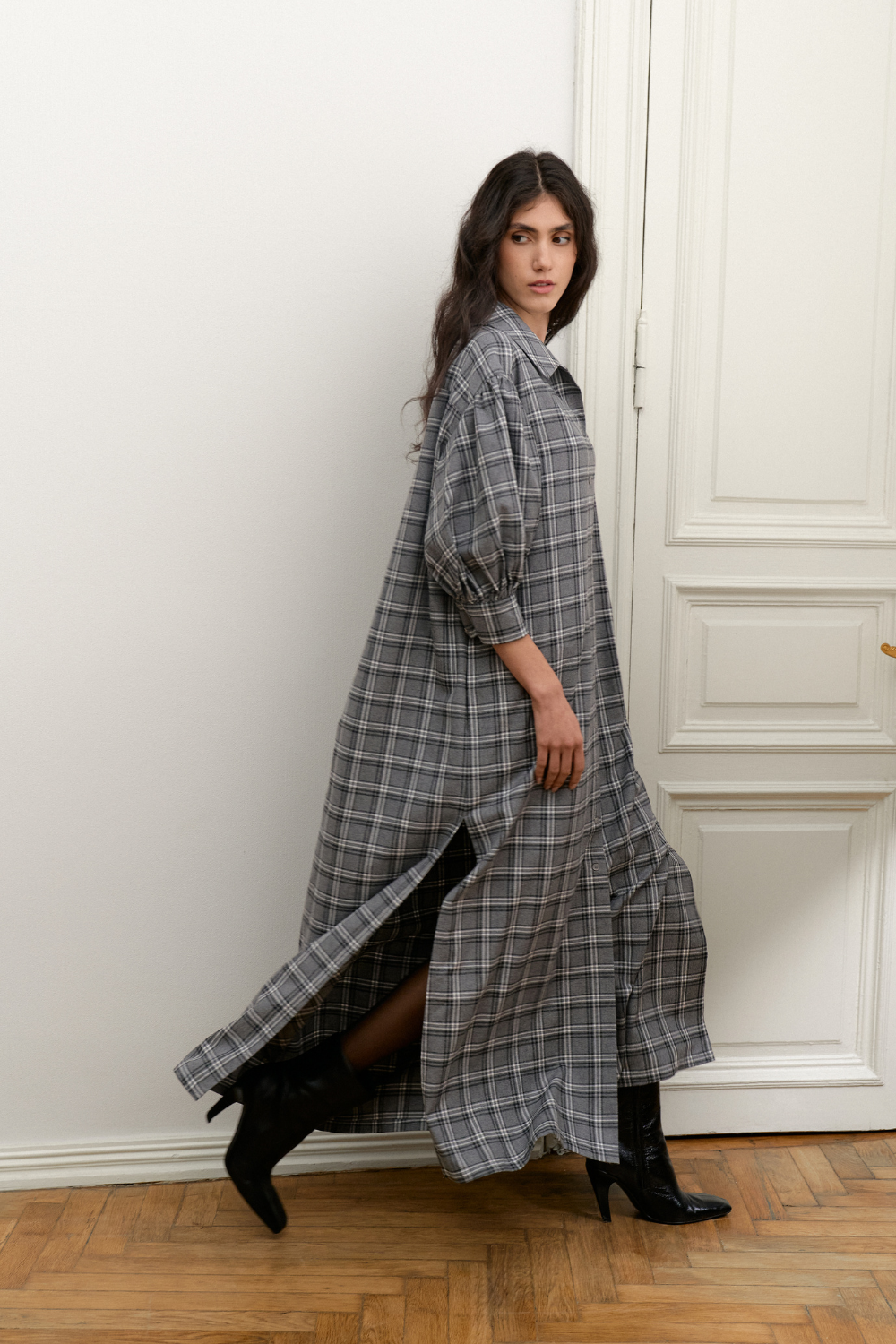 СУКНЯ-СОРОЧКА BETWEEN СІРА