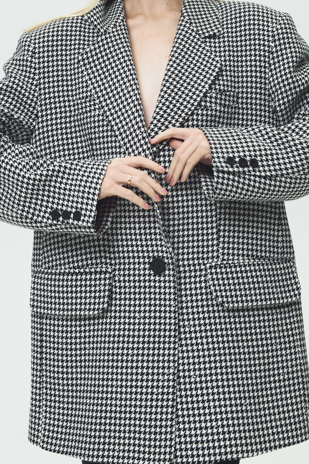 Jacket with sequins