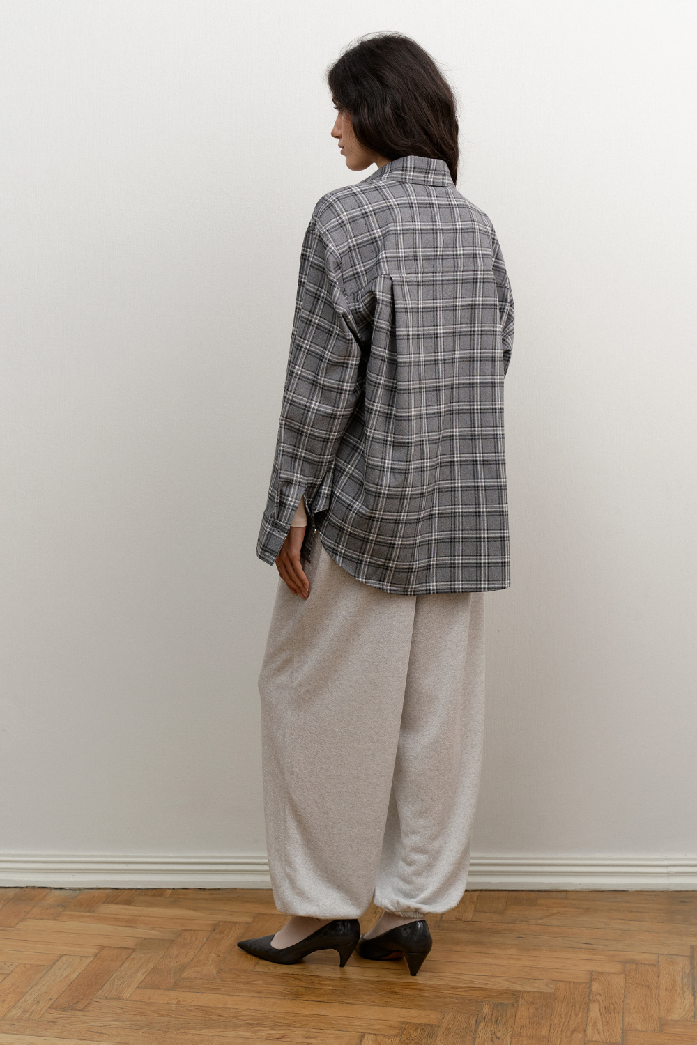 Трикотажні брюки Between