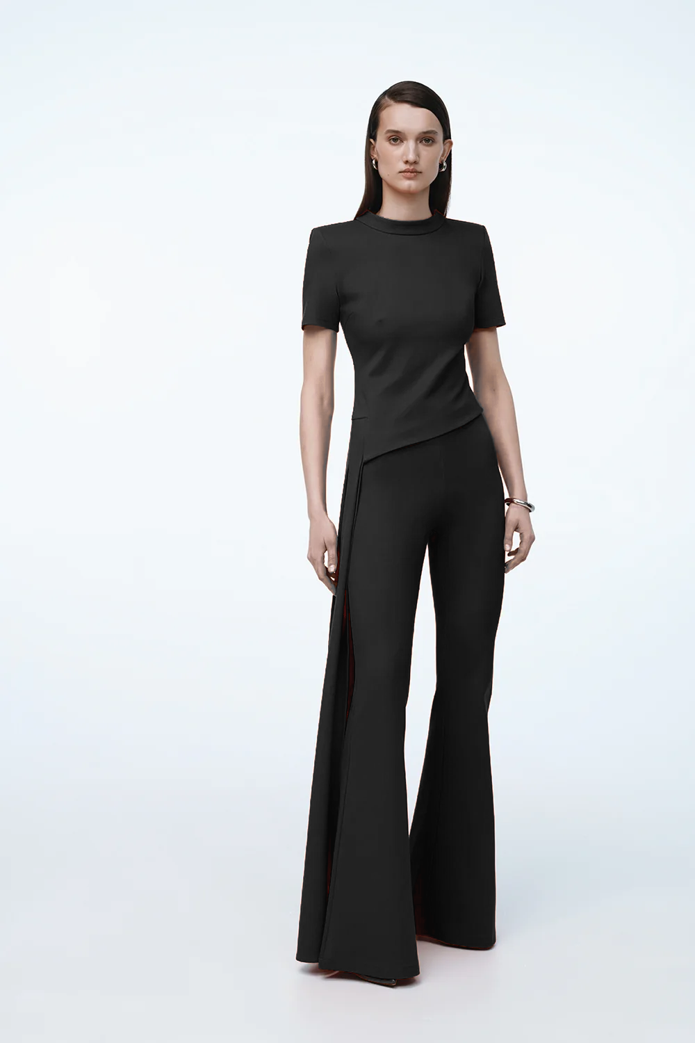 Red viscose top with a long belt